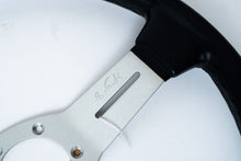 Load image into Gallery viewer, Nardi Classic 360mm
