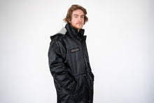 Load image into Gallery viewer, Kenwood F1 bench coat
