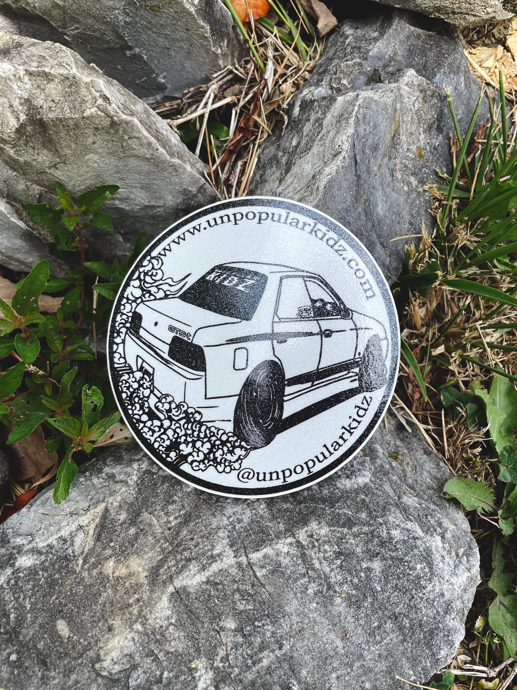R32 Skyline Circle Slap